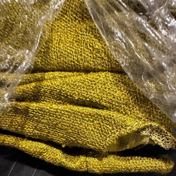 Design Within Reach Neo RHF Chaise Sectional sofa avacado fabric upholstery - Picture 2 of 2